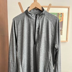 Mens Hill City quarter zip long sleeve size L
